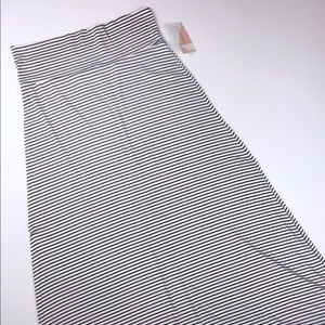 BNWT SZ XL STRIPE MAXI